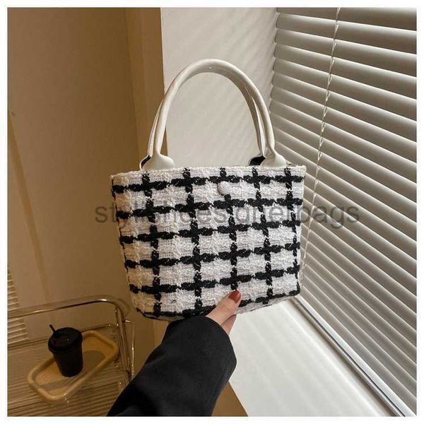 

shoulder bags large capacity casual bucket bag for women's bag 2023 summer new trend niche bag for women's fashionable and minimal
