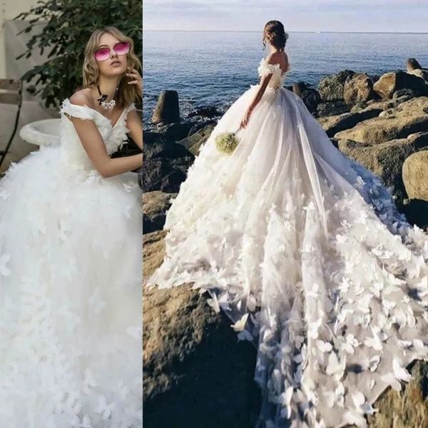 

off the shoulder lace ball gown wedding dresses elegant tulle custom made bridal gowns vestidos de novia, White