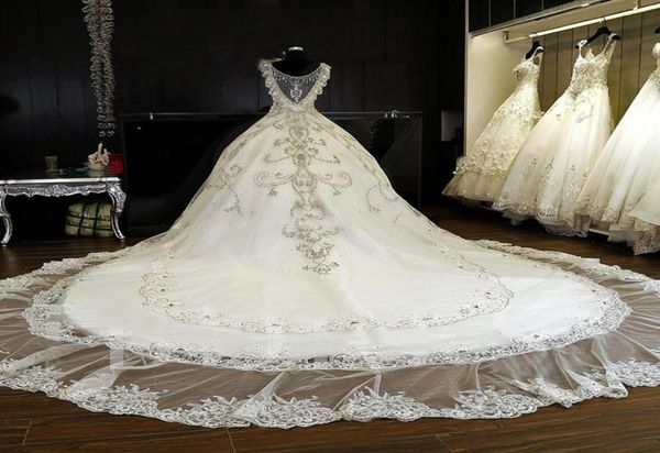 

luxury ball gown wedding dresses v neck sleeveless crystal beading appliques tulle plus size bridal dresses sparkly bling wedding 3395643, White