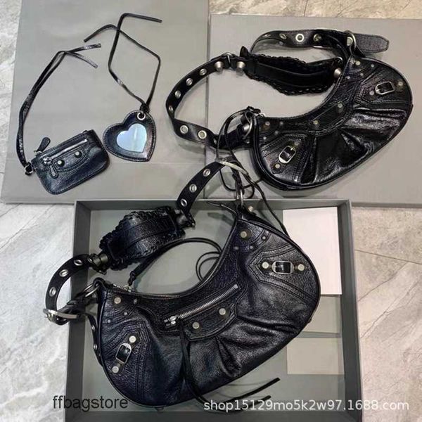 

cagole evening designer bag girl cool bags le neocagole 2023 b family rivet locomotive single shoulder oblique straddle women's 3-in-1