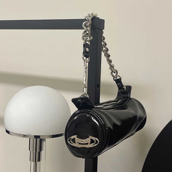 

vivi handbag medieval bag for women 2023 new heavy industry chain handheld shoulder underarm cylinder designer handbags 230805