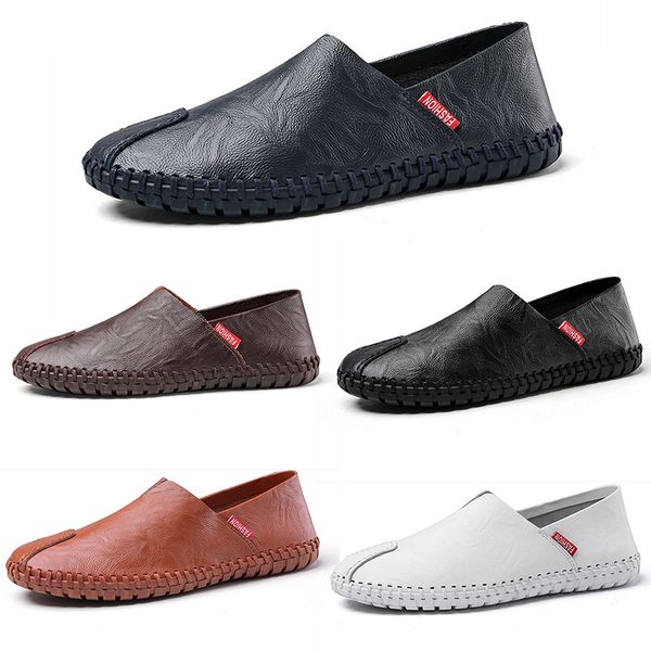 

2023 light casual shoes breathable leather men woman black dark blue brown men trainers outdoor sport sneakers color5