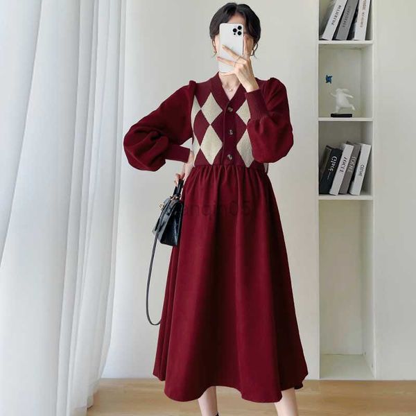 

maternity dresses 1035# autumn winter knitted patchwork corduroy maternity long dress v neck a line clothes for pregnant women pregnancy clo, White