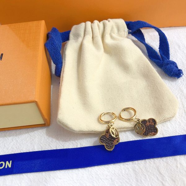 

fashion vintage stud designer earrings back mother-of-pearl silver 18k gold plated for women girls valentine's mothers day wedding jewe, Golden;silver