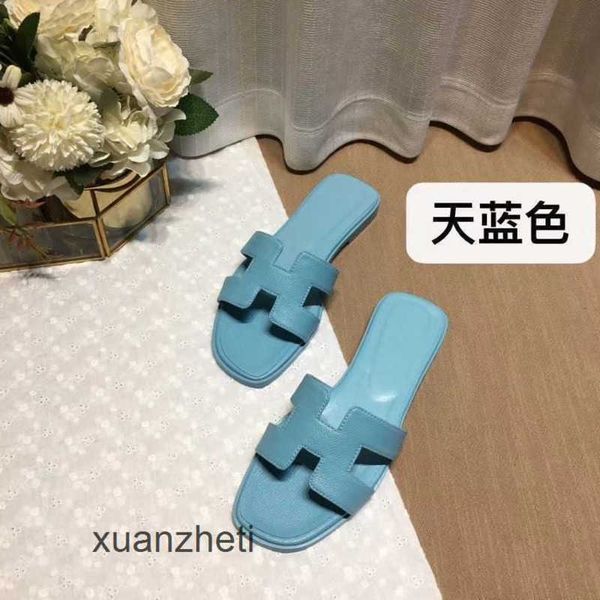 

slipper summer shoes higsetting slippers designer bear sandal 2023 oran women's beacleather leisure fashion wear rhinestone flat bottom