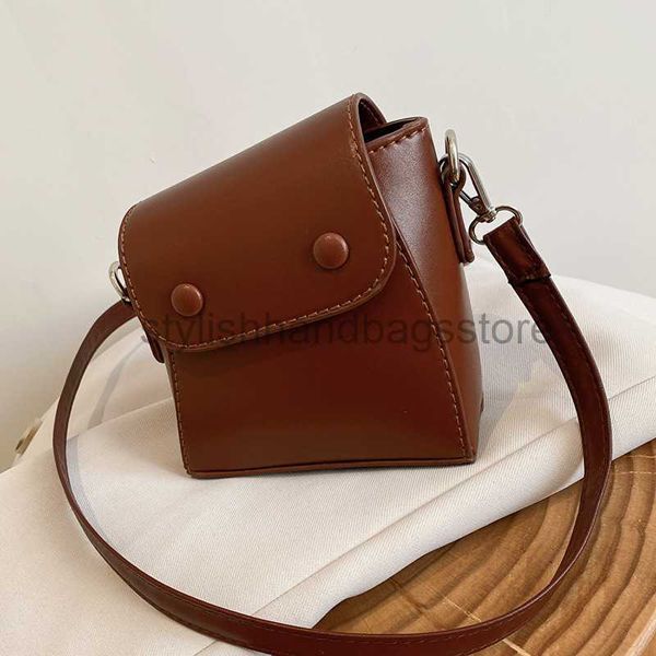

shoulder small square women's 2023 niche design contrasting saddle high-end decorative chest and shoulder bagstylishhandbagsstore