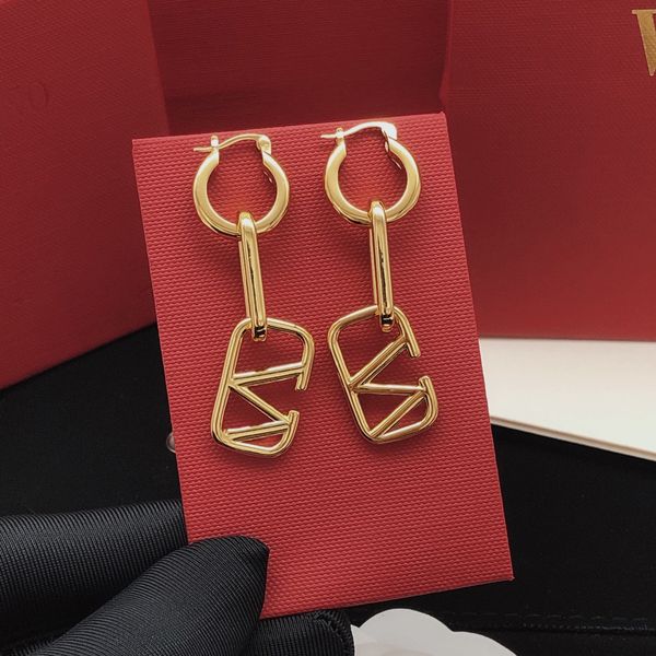 

letter v earring logo stud earing women fashion hoop designer jewelry metal valentinolies earring luxury woman vlogo 8459, Golden;silver