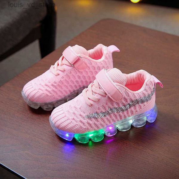 

size 21-30 children breathable non-slip sneakers luminous sneakers for boys girls led light up shoes baby glowing casual shoes t230809, Black;red