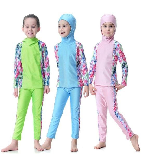 

muslim girl kid arabian islamic burkinis modest full cover long sleeve swimming swimsuit child swimsuit sport print2536328, White;black