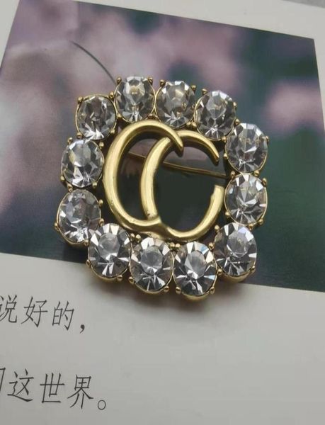 

fashion brand designer pins brooches rhinestone brooch jewelry with box84005992533981, Gray