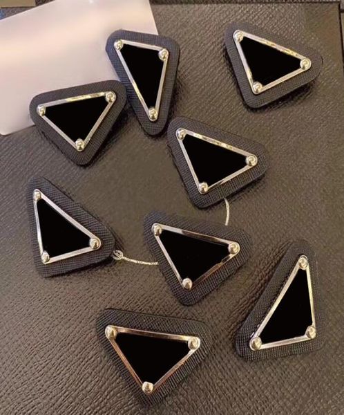 

metal triangle letter brooch women girl suit lapel pin white black pink red fashion jewelry accessories4459922, Gray