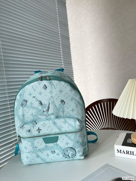 

23ss womens luxurys designers genuine leather shopping bags graffiti crossbody bag upscale outdoor backpack travel suitcase handbag 39cm