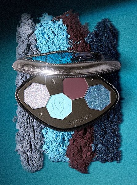 

eye shadow girlcult four color pallete chameleon blue polarized light delicate silky provoking people palette 230809
