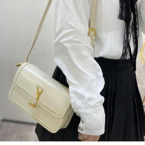 

luxury crossbody bags designer handbag new cowhide flip over small square leather wallet chain fashion single shoulder women's messenge