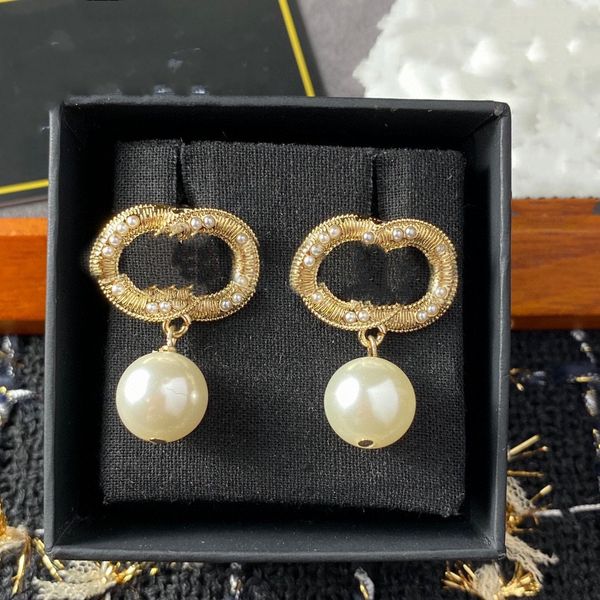 

2023 various simple luxury desinger letter ccity stud long dangle earrings pearl tassel channel crystal wedding party jewelry accessories ax, Golden;silver