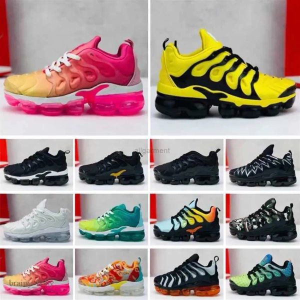 

2022 kids sneakers tn plus girl boy kids children shoes designer athletic triple white black gold red laser blue toddler kida chil'&#03