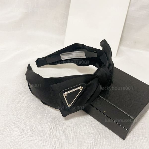 

2023 elastic cross headband womens fashion designer p letter headband pure cotton fashion printing sports headband headband scarf party gift, Silver