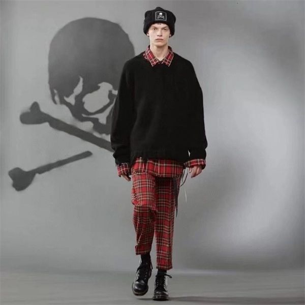 

men's sweaters mastermind mmj skull jacquard weave sweater destruction and women's pullovers loose coat 230808, White;black