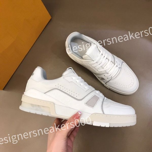 

2023 new whoelsale leather technical sneaker shoes fabric chunky rubber casual walking discount trainer 39-45 rd0804, Black