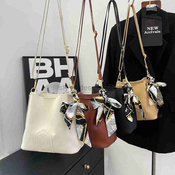 

drawstring french niche high-end chain bucket bag for women's 2023 new trend casual large capacity shoulder bagstylishdesignerbags