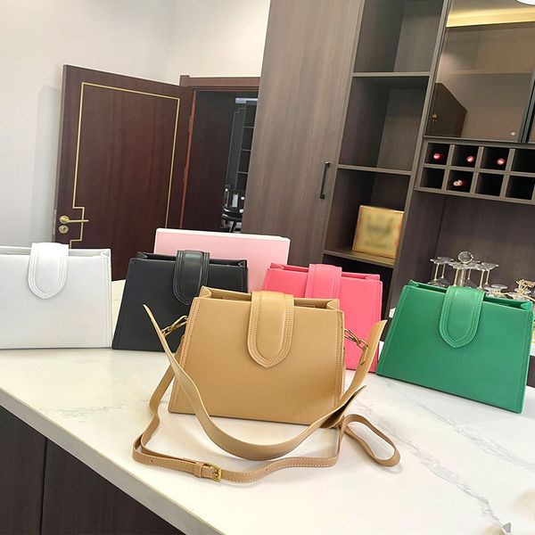 

fashion designer designed shoulder bag with leather case gift box packaged 24.5x20.5 hand-held crossbody bag