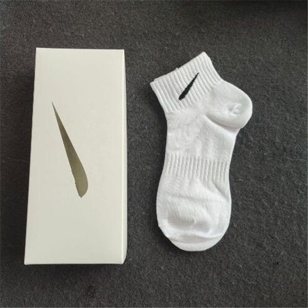 

cotton socks women men letter classic ankle breathable football basketball sports sock designer black white gray mixing luxury casual comfor