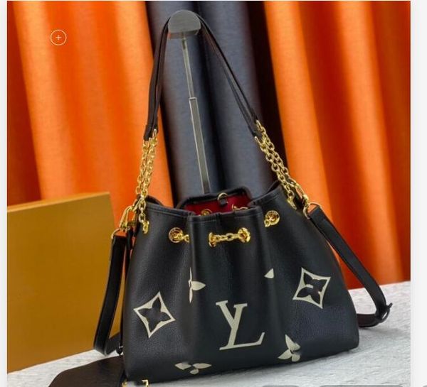 

designer bag shoulder bags luxury handbags women's fashion bags y-shaped tote bag black calfskin classics diagonal stripes quilted chai