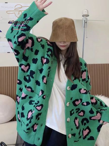 

womens knits tees cardigan for women autumn winter fashion leopard vneck casual knitwears sweater coat knit loose street trendsetter 230808, White