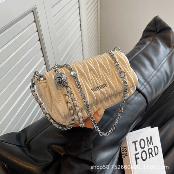 

popular designer muimui bags for ladies this year's niche embroidery bag 2023 new women's bag summer chain crossbody bag versatile