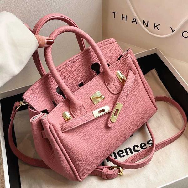 

designer h ermes brikis's tote bags for sale french small bag 2023 new women's net red shoulder messenger foreign handbag with rea