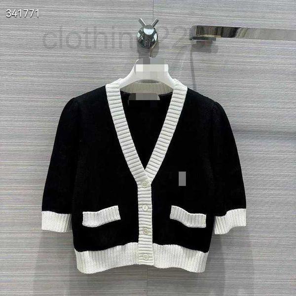 

women's knits & tees designer 2023 early spring new cardigan fashion black and white contrast slim fit v-neck small short knitted 9tw4