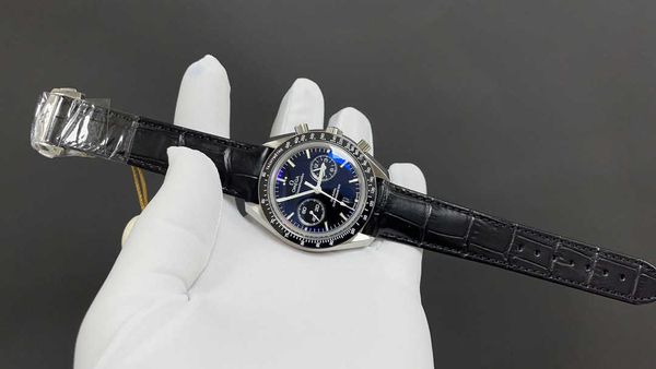 

designer men speedmaster watch omeg speedmaster automatci movement watches zh53 mechanical chronograph montre omg luxe 42mm 5atm prx uhr wit, Slivery;golden