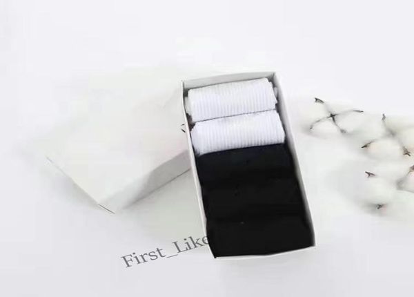 

mens socks whole sell allmatch classic black white women men great quality breathable cotton mixing football basketball sport5937370