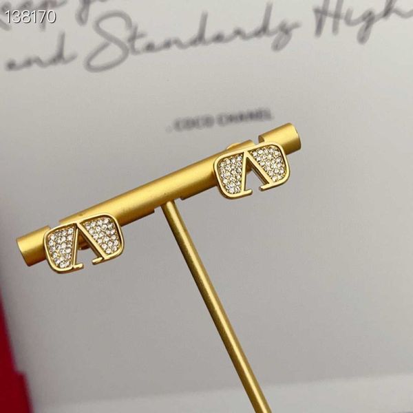 

woman fashion valentino designer tianjia's v-letter full diamond earrings for women made of brass high edition silver needle, Golden