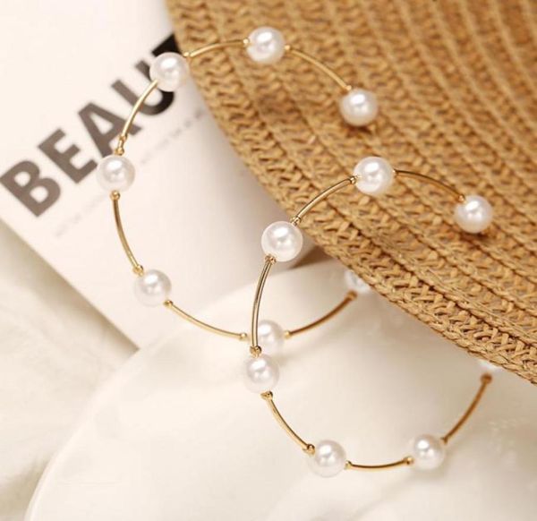 

2020 fashion earrings european and american metal creative retro pearl stud earrings french highend designer earrings39568845827041, Golden;silver