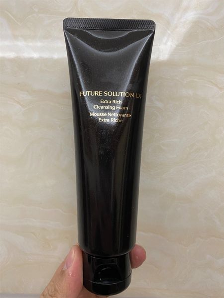 

epack future solution lx extra rich cleansing foam 125ml