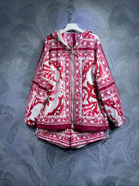 

hoodie set 2023 autumn/winter women's two piece set new fashion hooded long sleeve printed coat paired with short s-xl, White