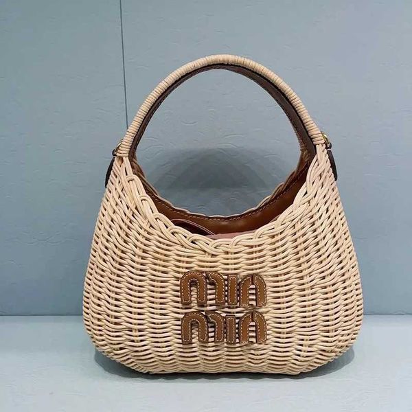 

for new designer ladies 2023 muimui product bags popular on the net same style fashion versatile woven grass weaving handmade small design h