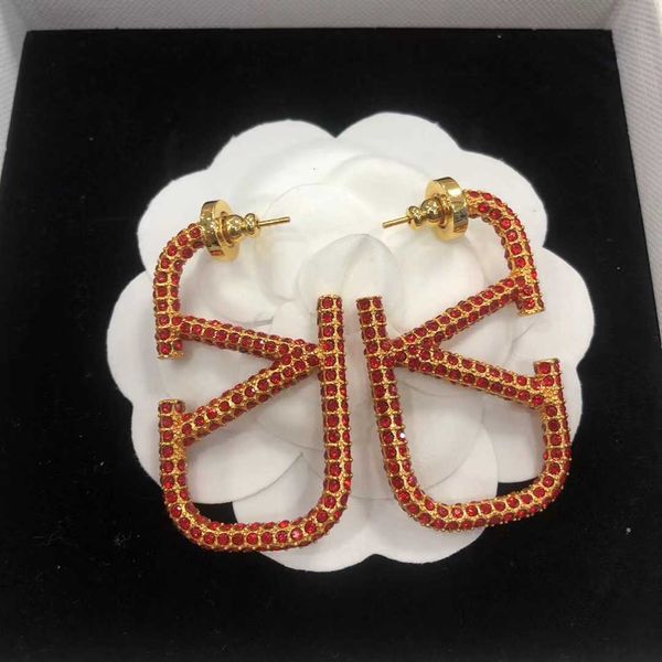 

woman fashion valentino designer v letter full diamond red large earrings earstuds women's versatile, Golden;silver