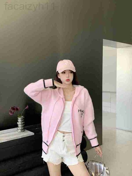 

women's sweaters designer pjia's new style letter embroidery decoration hat mohair jacket women's zipper waxy serge knitting, White;black