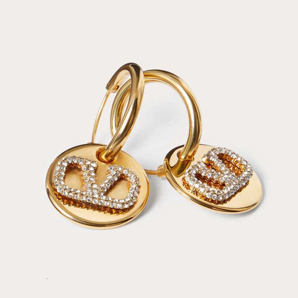 

woman fashion valentino designer v-shaped small round cake earrings female texture style rhinestone huajia v, Golden