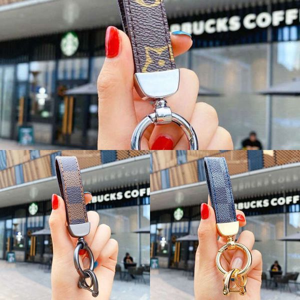 

2021 men's waist buckle leather presbyopia keychain pendant car key chain ring fashion couple creative gift h1011702, Silver