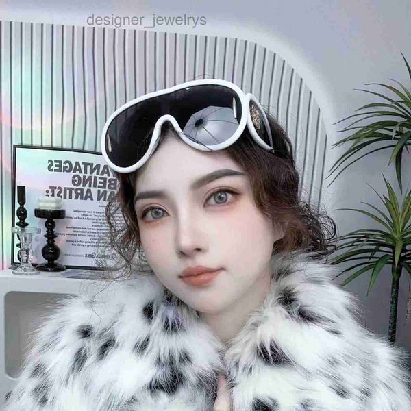 

designer sunglasses luxury sunglass wholesale of 23 new roy's bread inflatable pilot network red same style 6000, White;black
