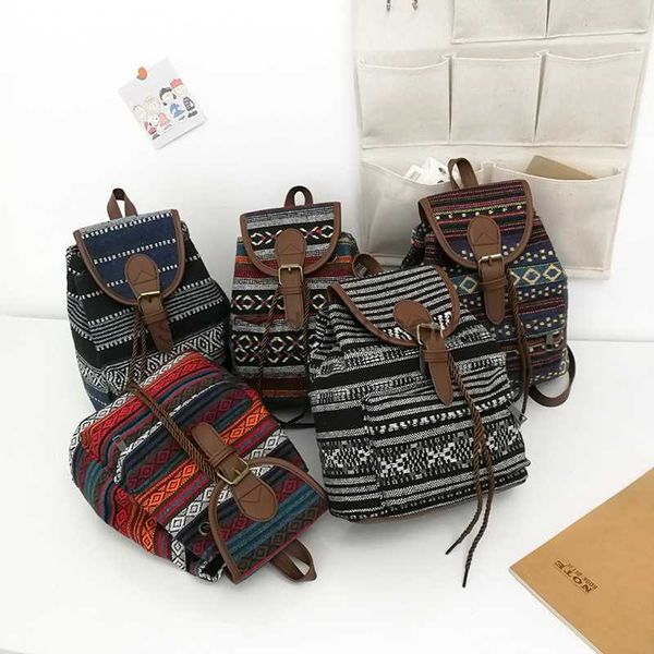 

backpack style 2023 new women's backpack large capacity simple contrast backpack shopping leisure trend women's bagstylishdesigner