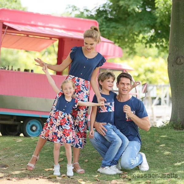 

family matching outfits summer family matching outfits mommy and daughter matching floral dress dad son matching t-shirt baby rompers men wo, Blue