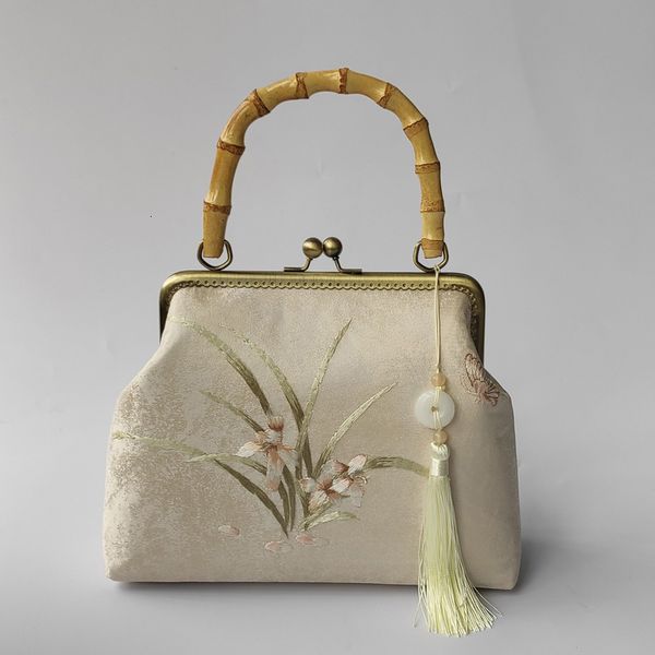 

evening bags vintage fringe designer bag embroidery bags chain women shoulder crossbody shell lock women s handbags purses 230809
