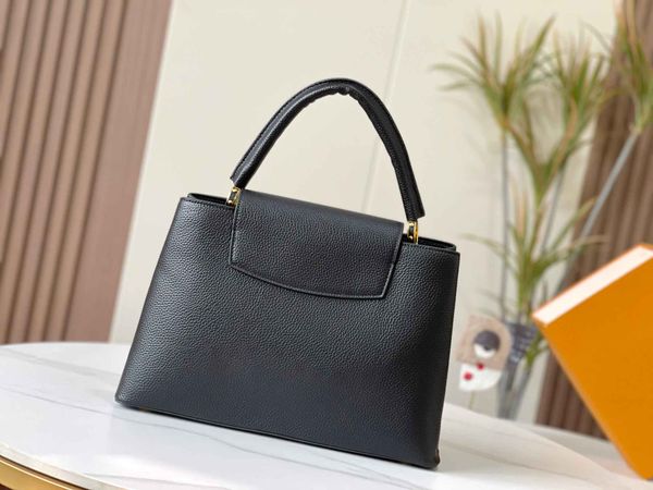 

2023 designer handbag large travel shopping bag stylish and beautiful shoulder bag lady style crossbody bag m48870