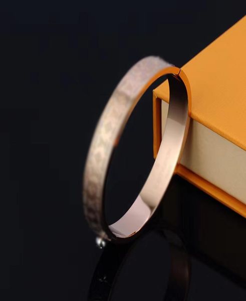 

love designer luxury fashion bracelet bangle jewelry charm bracelets men and women stainless steel customize trend whole chris6608141, Black