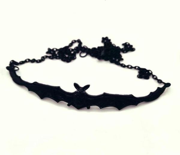 

chokers fashion goth black large open wing flying bat collars spooky halloween gift men039s and women039s short necklace31761393486588523, Golden;silver