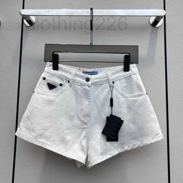 

women's jeans designer 2023 spring/summer new denim shorts street leisure fashion high waist version slim triangle decoration pants for, Blue